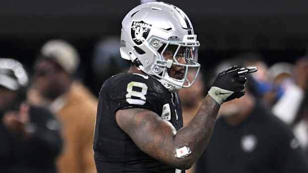 Las Vegas Raiders running back Josh Jacobs